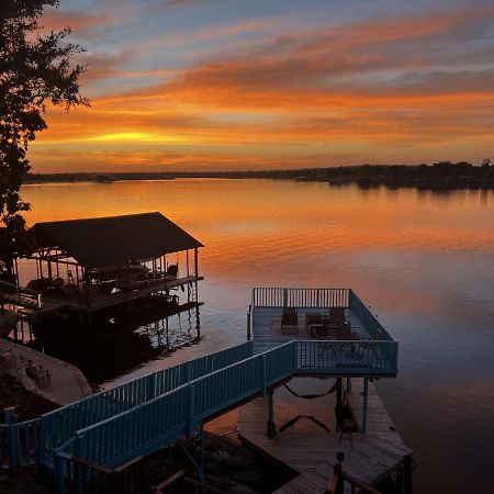 Blue Heron Bed And Breakfast On Lake Гранбъри Екстериор снимка