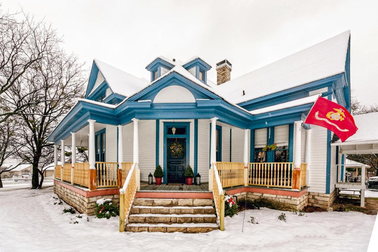Blue Heron Bed And Breakfast On Lake Гранбъри Екстериор снимка