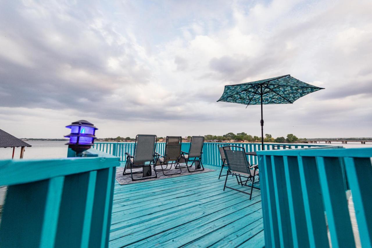 Blue Heron Bed And Breakfast On Lake Гранбъри Екстериор снимка