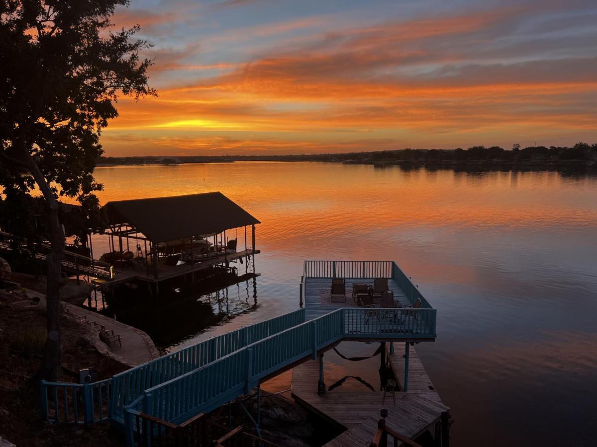 Blue Heron Bed And Breakfast On Lake Гранбъри Екстериор снимка